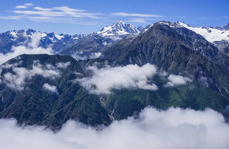 Mountains in Franz Josef, New Zealand